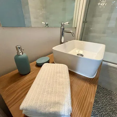 Ak -studio Cosy 5 Min From Centre De Apartment Vannes